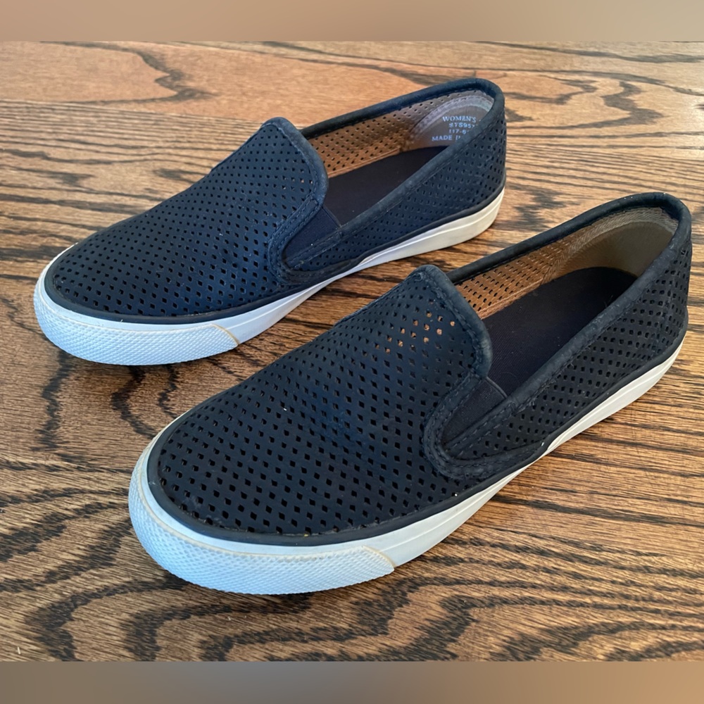 Sperry sneaker slides